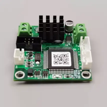 TCB-SS temperatuurregelaar met ultracompact formaat en ontworpen voor Micro TEC's